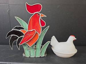 lot 748 image: Leaded Stained Glass Standing Rooster & Milk Glass Nesting Hen Dish