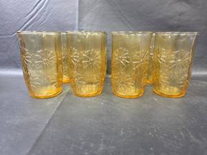 lot 750 image: Amber Anchor Hocking Glass Daisy Pattern Drinking Juice Glasses Set of 8