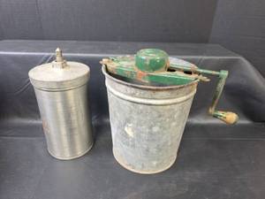 lot 760 image: 1940s Hand Crank Ice Cream Maker Pieces