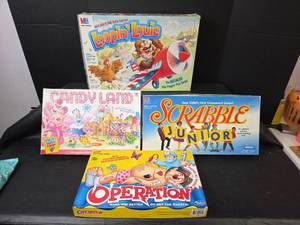 lot 801 image: Classic Board Game Collection