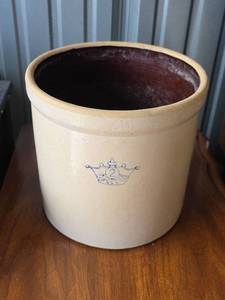 lot 22 image: USA Crown Mark Stoneware 2 Gallon Crock