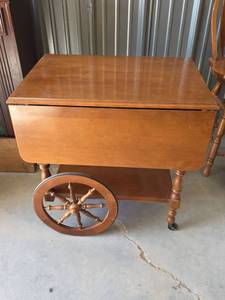 lot 64 image: Wooden Tea Cart with Wagon Wheel Design