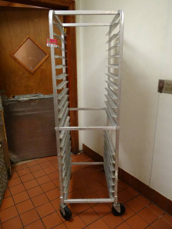 lot 5224 image: 20 Opening Tray Holder On Casters