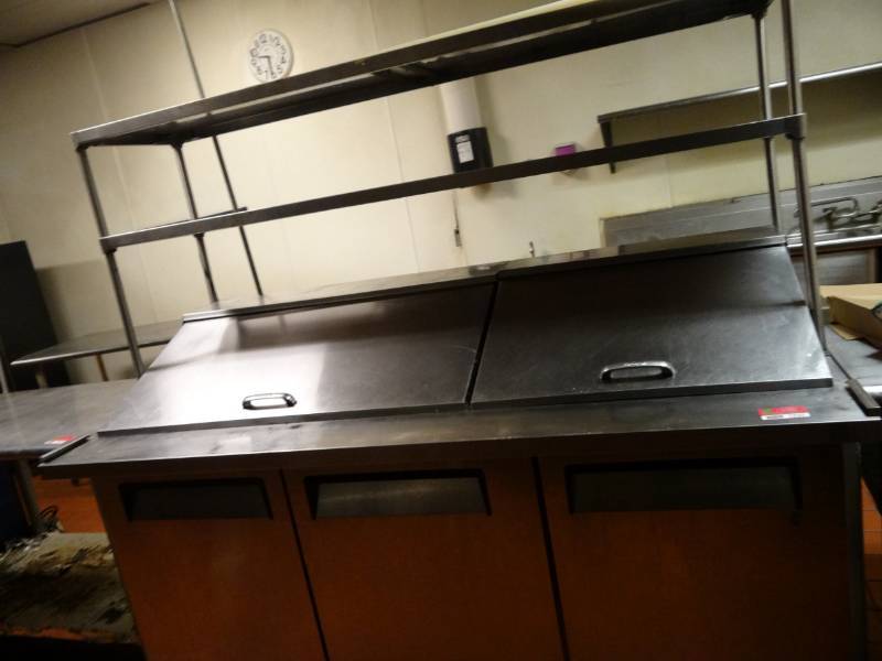 lot 5231 image: Turbo Air M3 Refrigerator On Casters