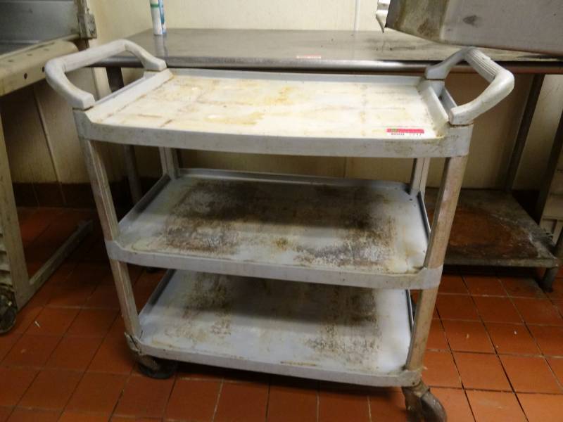 lot 5247 image: 3 Tier Utility Cart