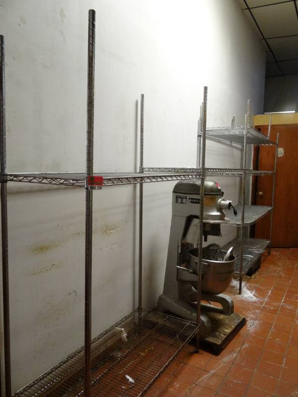 lot 5258 image: 3 Sections Of Metro Racking