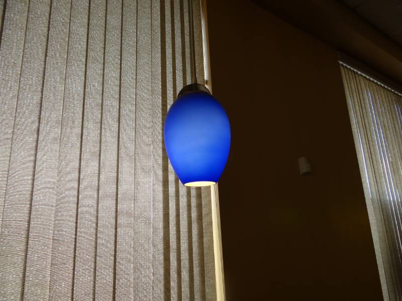 lot 5324C image: Lot of 4 Blue Pendant Lights