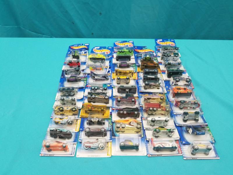 lot 8002 image: Mega Lot of Hot Wheels Cars Collection