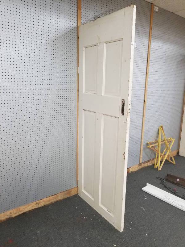 lot 8169 image: Wooden Door