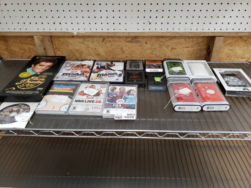 lot 8053 image: New and Vintage Video Games and More
