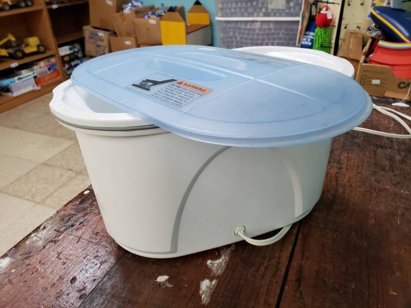 lot 8189 image: Homedics Foot Soaker