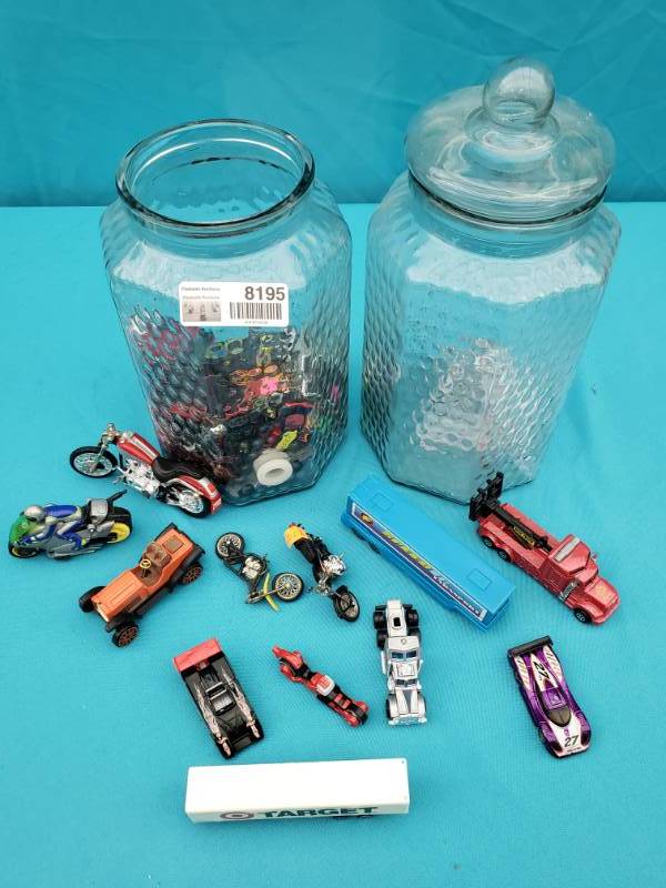 lot 8195 image: Lot of Matchbox Cars and Glass Jars
