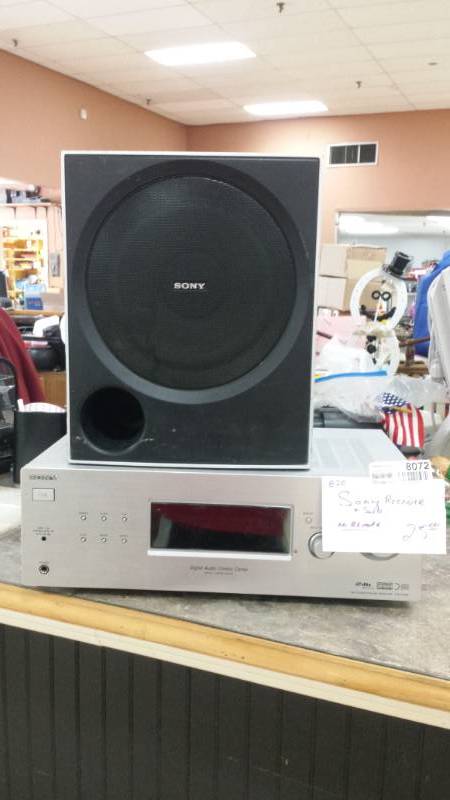 lot 8072 image: Sony Audio Stereo Stystem