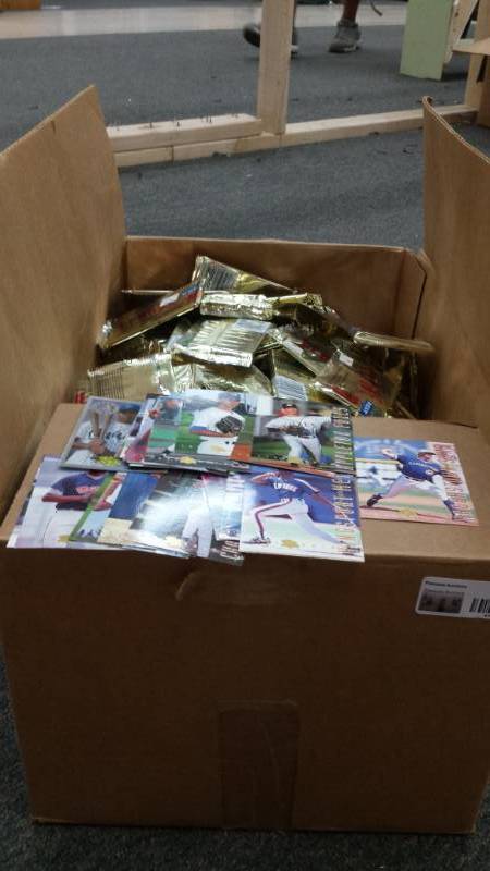lot 8124 image: Mega Lot of Sports Trading Cards