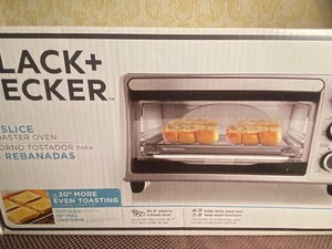 lot 141 image: Black & Decker Toaster Oven, New in Box