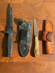 lot 165 image: 1987 Eldon Courtney and Taylor 440 Pocket Knives in Sheathes