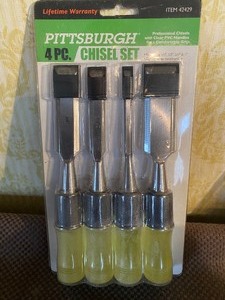 lot 210 image: Pittsburgh Chisel Set, New in Package