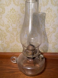 lot 225 image: Oil Lamp