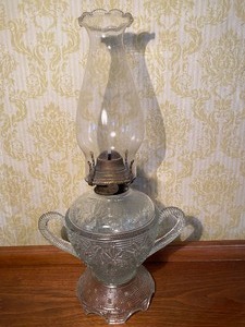 lot 226 image: Oil Lamp