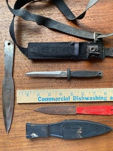 lot 264 image: Misc Knives and More