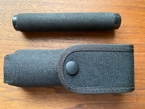 lot 21 image: Expandable Baton and Mace