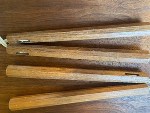 lot 33 image: String Nunchucks, 2 Sets, 14