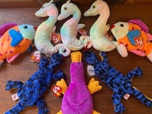 lot 307 image: Beanie Babies