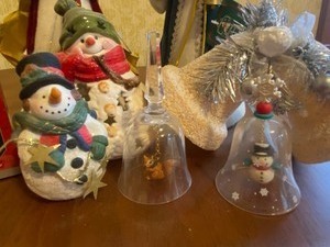 lot 318 image: Christmas Decor - Snow People, Hallmark Ornament, Tree Toppers, Bells