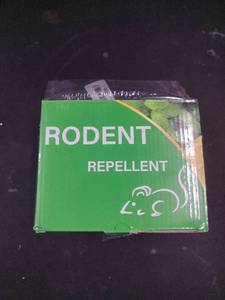 lot 6347 image: Rodent Repellent Indoor Prevention Packets - 24 Count incomplete