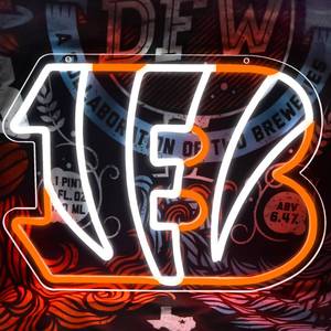lot 15682 image: Football Neon Sign for Wall Decor Football Neon Light for Man Cave Birthday Gifts for Rugby Fans with Rugby Team LED Sign for Club Garage Gamer Room Bar Size16.1  11.8In(ZYLD131)
