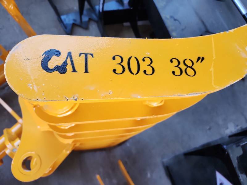 lot 11025A image: 2025 CAT 38 Excavator Rake  Fits CAT 303
