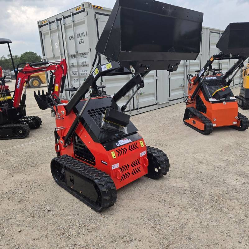lot 7505 image: Unused Mini Skid Steer Loader  380R