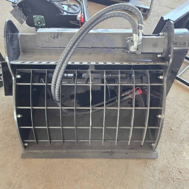 lot 7046A image: UNUSED Mini Skid Steer Captok CK-JBD Concrete Mixing Bucket Attachment (32-inch)