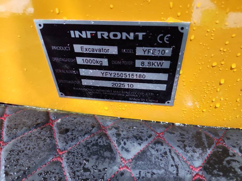 lot 3805 image: Unused INFRONT YFE10 MINI Excavator Model YFE10
