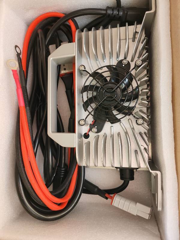 lot 98 image: Spiderway Charger 48V15A (2025)