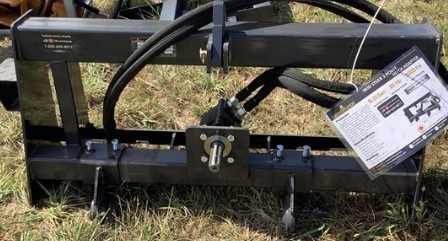 lot 2530 image: Unused Landhonor Skid steer 3-point Hitch Adapter  PHA-16-2C