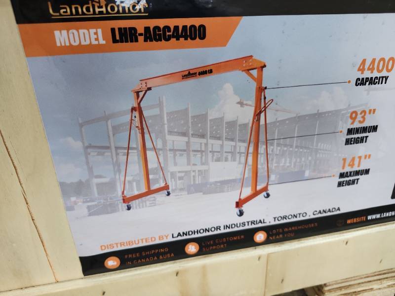 lot 2975 image: &nbspUnused LandHonor 4400lb Adjustable Gantry Crane  LHR-AGC4400