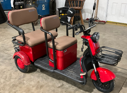lot 203 image: IRGC40 Electric Vehicle  New In The Box&nbsp