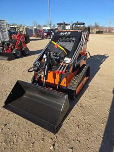 lot 12008 image: Unused MMS MS36C Mini Skid Steer