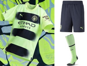 lot 354218 image: BUNDLEManchester City 2022-23 third 8 MAN kit Brand New with tags  #5, #7,#8#10,#18,#20,#21Reseller Bundle - Retail $480