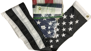 lot 3544187 image: 3 American Flags-1Black n White-2traditional