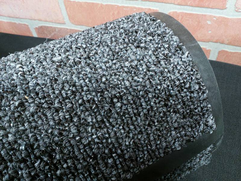 lot 16 image: Waxie Entry Cross Over IndoorOutdoor Mat  Rug