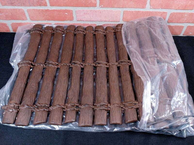 lot 80 image: Wood Look Rubber Outdoor Pathway