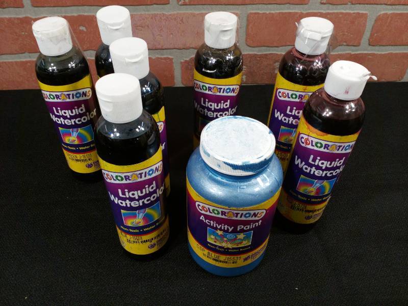 lot 89 image: Colorations Liquid Watercolors