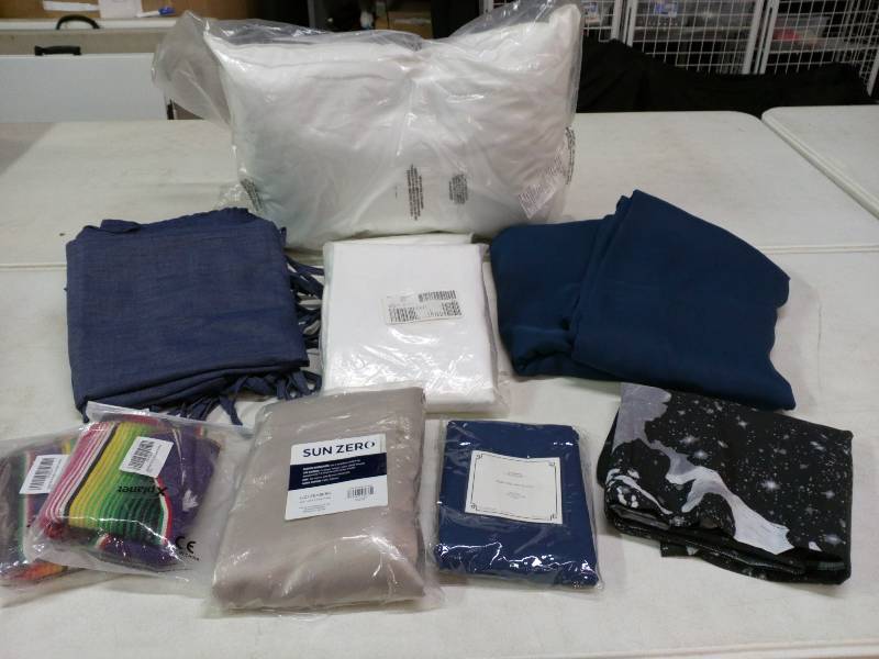 lot 125 image: Houseware Lot