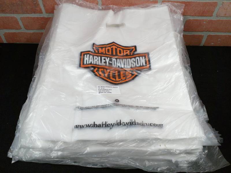 lot 138 image: Harley Davidson Merchandise Bags