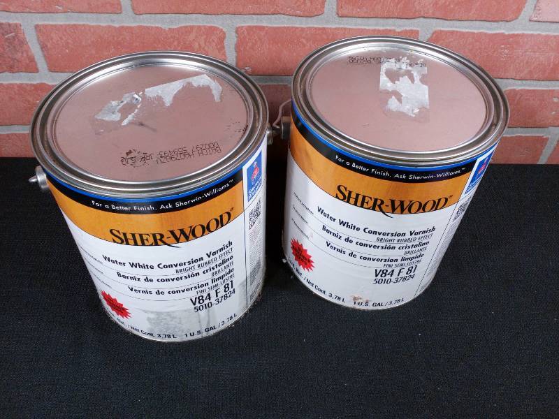 lot 144 image: Sherwood Water white Conversion Varnish Bright rubbed Effect