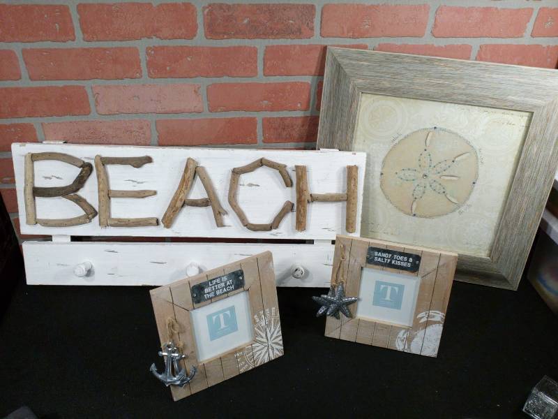 lot 145 image: Beached Theme Frames and Wall Art