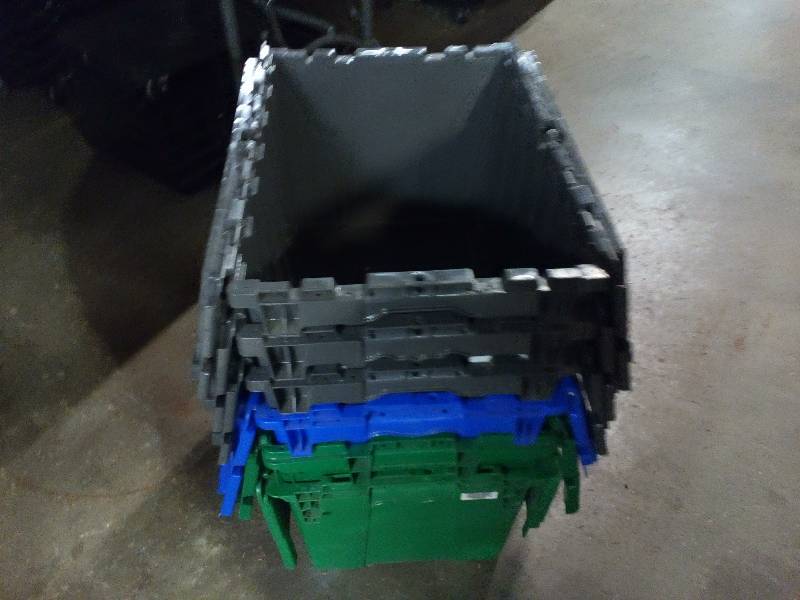 lot 146 image: Utility Totes with Folding Lids