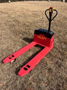 lot 1182D image: Unused SDLANCH SDLFP30 Electric 3 Ton Pallet jack with Scale Not Assembled